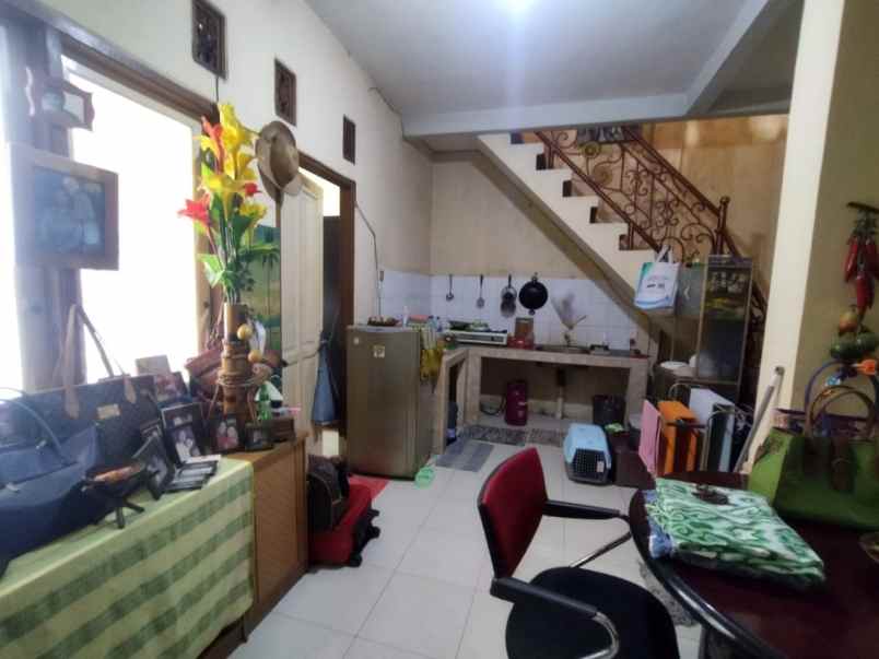 dijual rumah kebalen