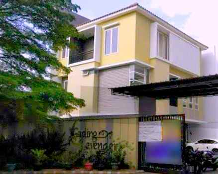 dijual rumah kelapa gading