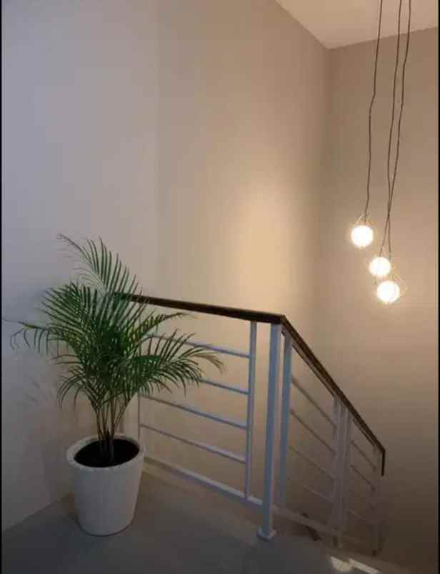 dijual rumah kemangsari jatibening