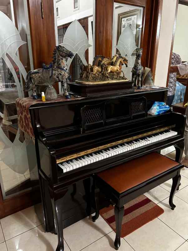dijual rumah komplek batununggal indah
