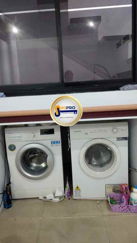 dijual rumah komplek cipinang elok