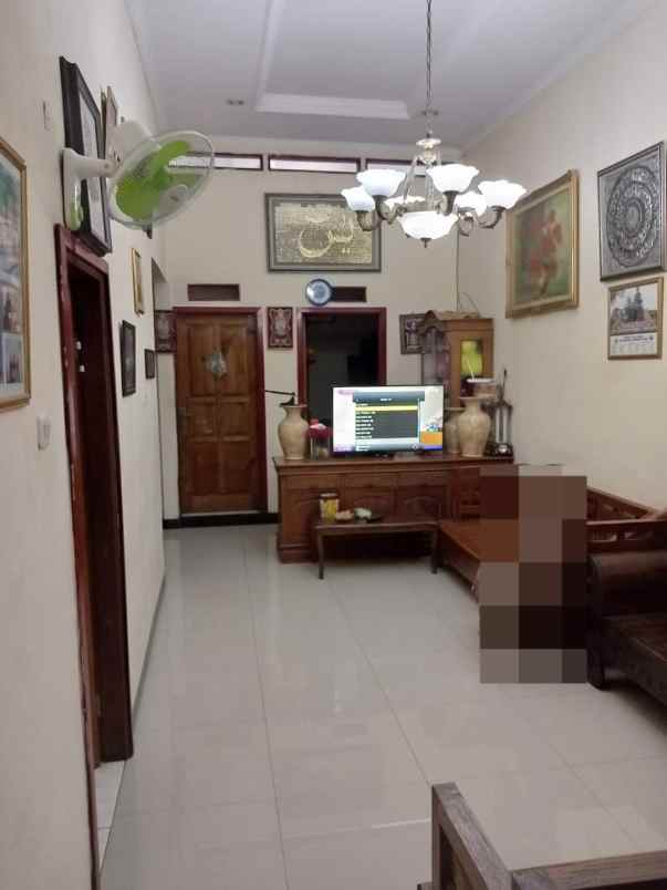 dijual rumah komplek daerah ciganjur