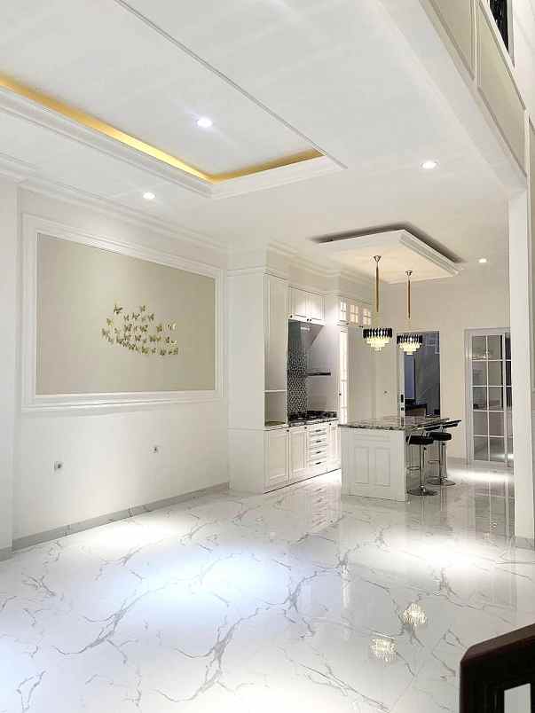 dijual rumah komplek joglo jakarta barat