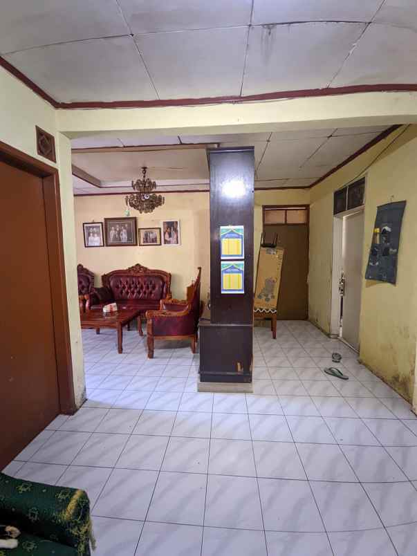 dijual rumah komplek margahayu buahbatu