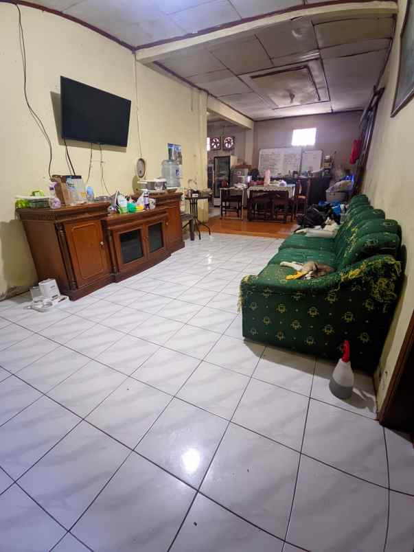 dijual rumah komplek margahayu buahbatu