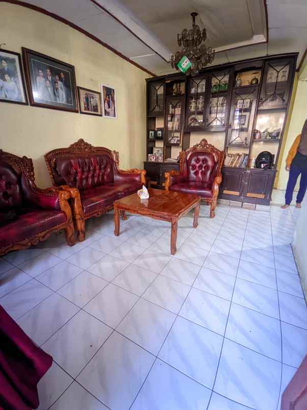 dijual rumah komplek margahayu buahbatu