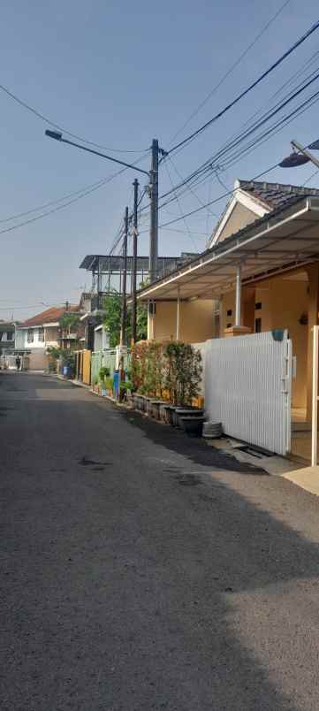 dijual rumah komplek pasir pogor