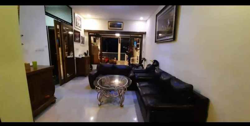 dijual rumah komplek sayana terrace