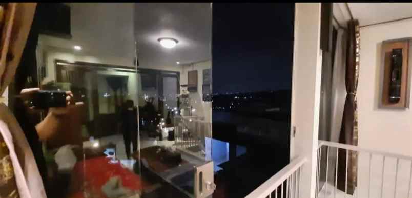 dijual rumah komplek sayana terrace