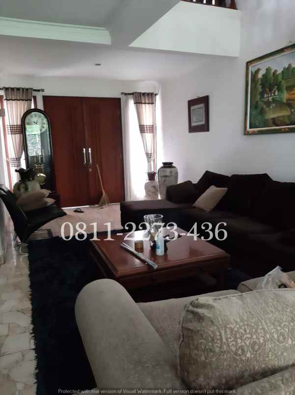 dijual rumah komplek setiabudi regency