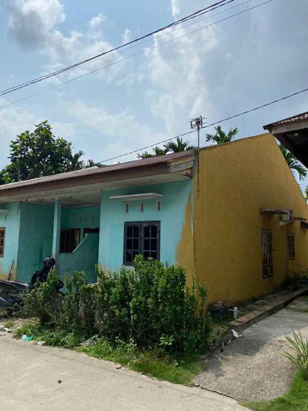 dijual rumah kontrakkan 2 pintu jl umban sari rumbai