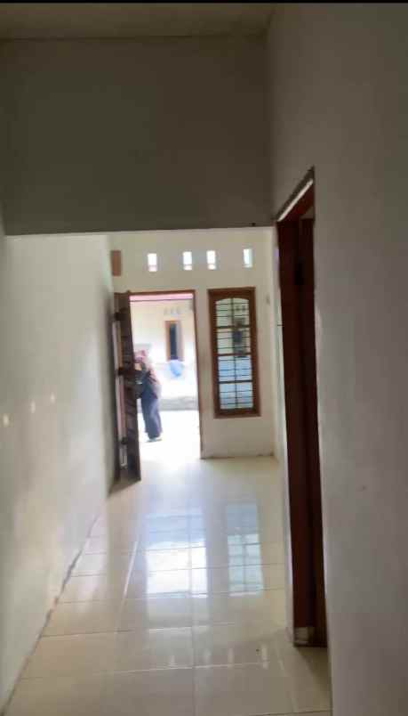dijual rumah kontrakkan 2 pintu jl umban sari rumbai