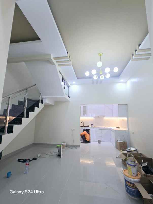 dijual rumah kota harapan indah bekasi