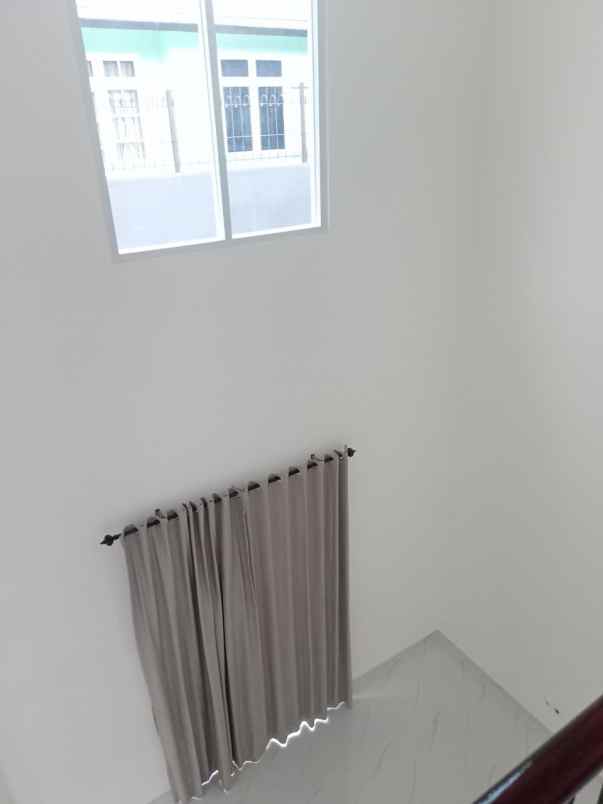 dijual rumah kota wisata cibubur