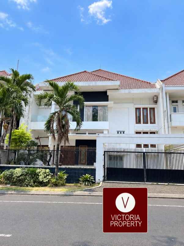 dijual rumah kota wisata cibubur