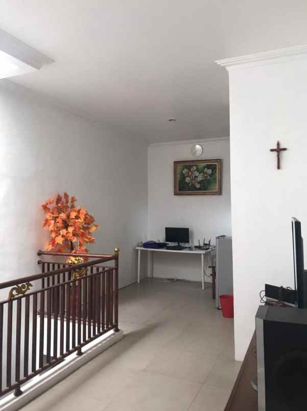dijual rumah kranggan permai cibubur