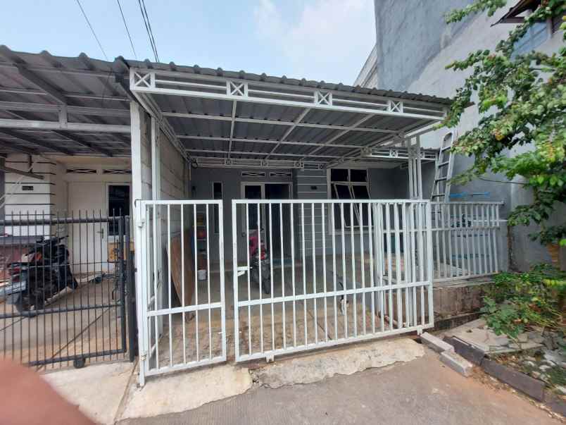 dijual rumah kunciran pinang