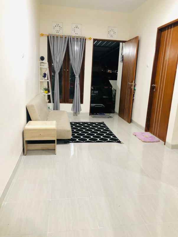 dijual rumah kuta selatan