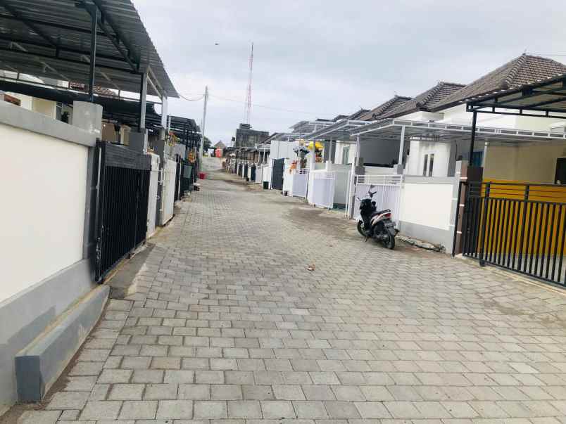 dijual rumah kuta selatan
