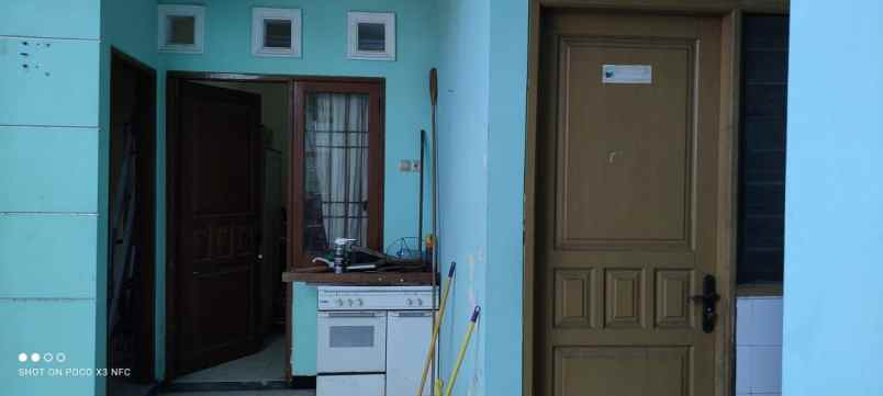 dijual rumah kutisari selatan
