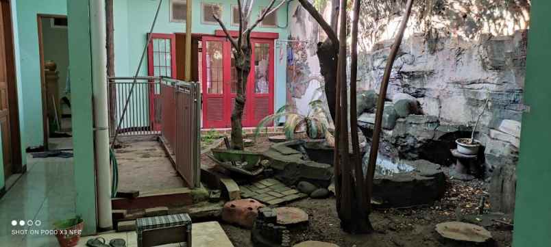 dijual rumah kutisari selatan