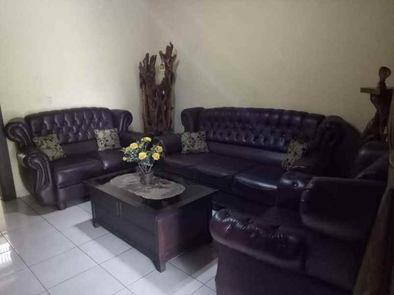 dijual rumah lebak bulus cilandak