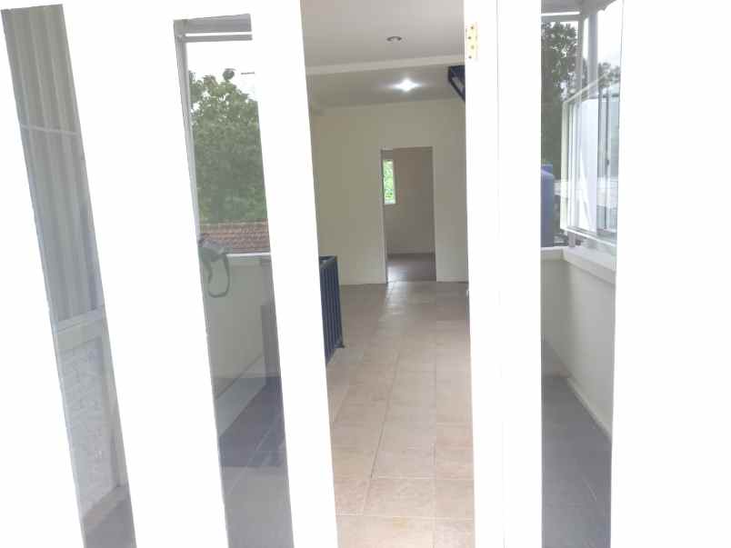 dijual rumah legian sentul city bogor