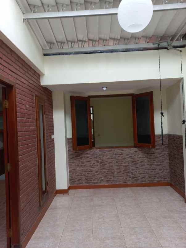 dijual rumah legian sentul city bogor