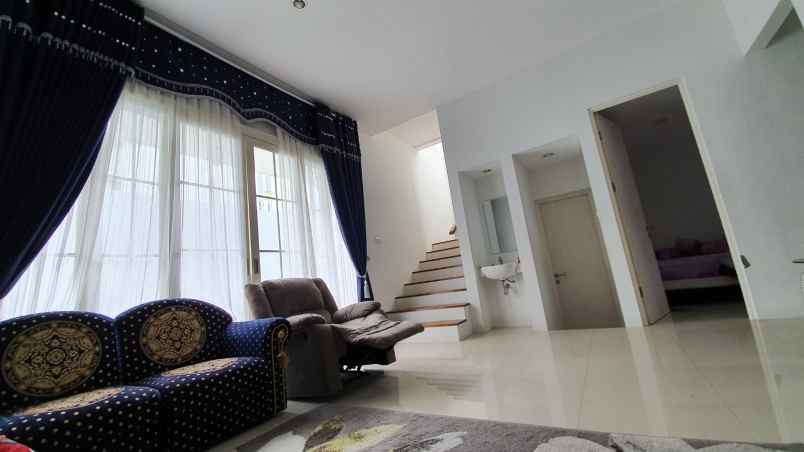 dijual rumah lokasi green orchid suhat kota malang