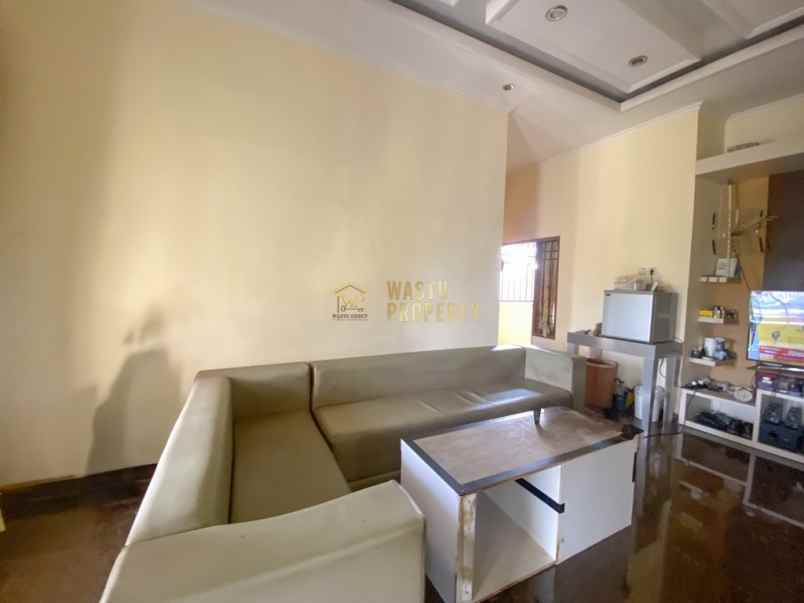 dijual rumah maguwoharjo kec depok kab