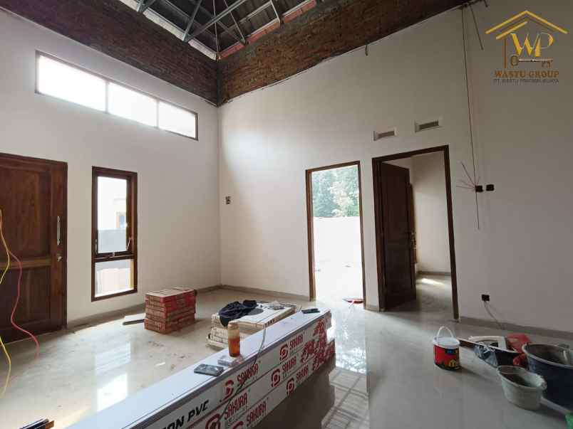 dijual rumah maguwoharjo sleman