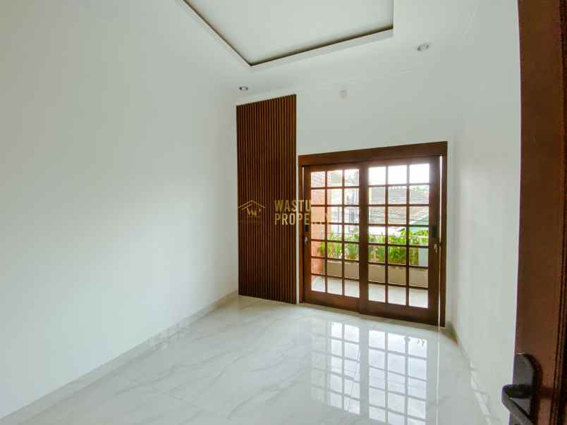 dijual rumah maguwoharjo sleman