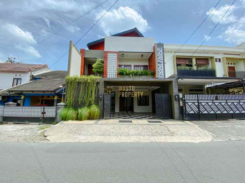 dijual rumah maguwoharjo sleman