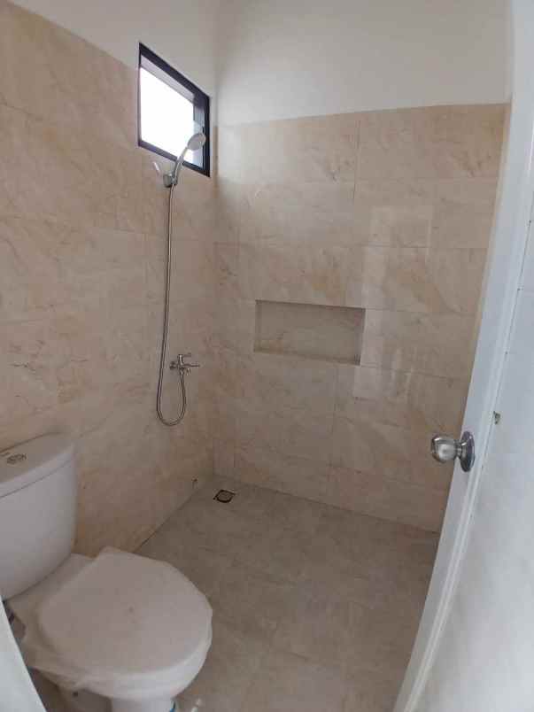 dijual rumah mampang indah 1