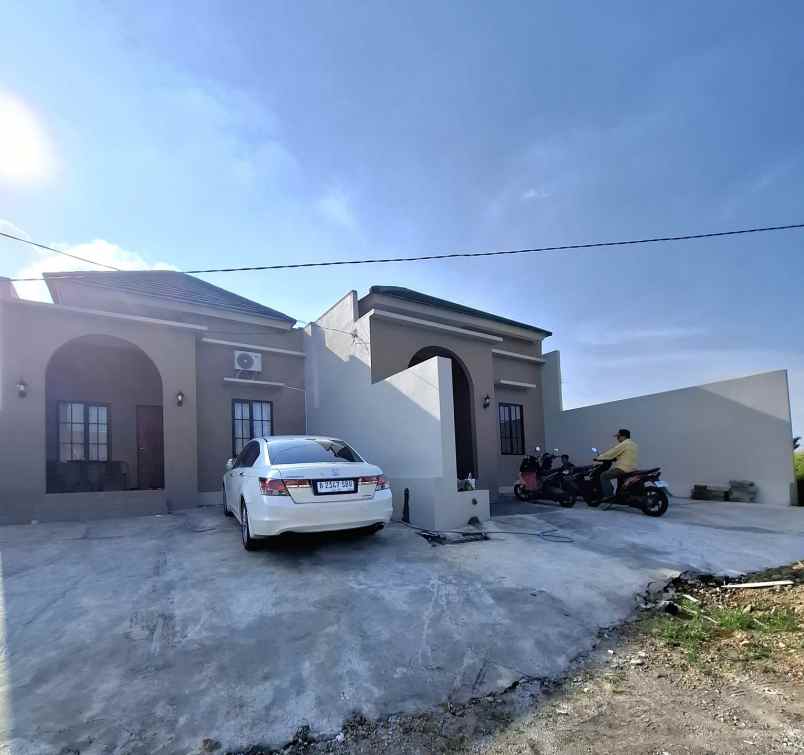 dijual rumah mangunharjo