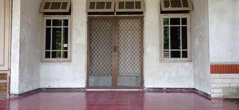 dijual rumah manyar jaya menur