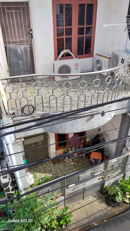 dijual rumah matraman palmeriam