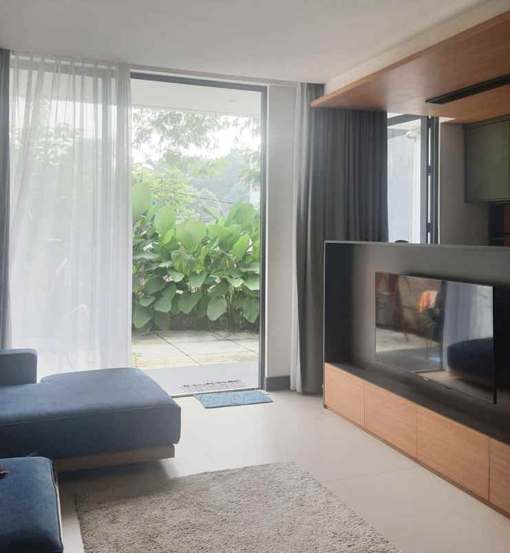 dijual rumah modern di villa cinere mas full furnished