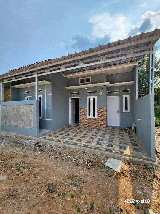 dijual rumah modern nyaman dan strategis