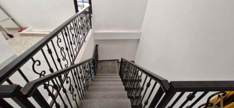 dijual rumah moh kahfi 2