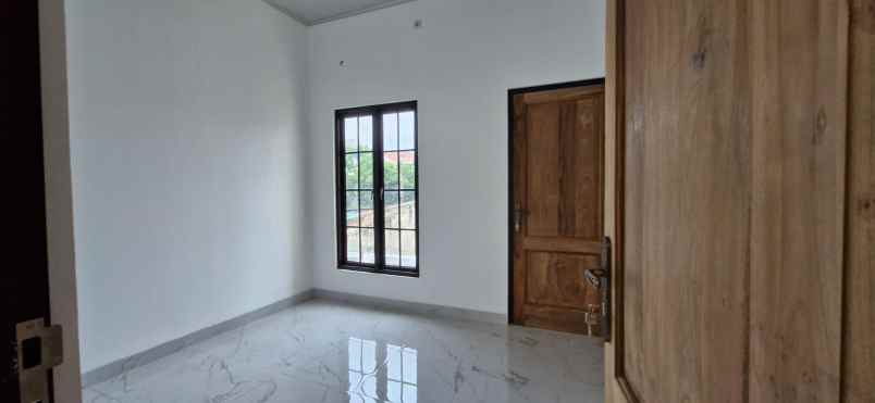 dijual rumah moh kahfi 2