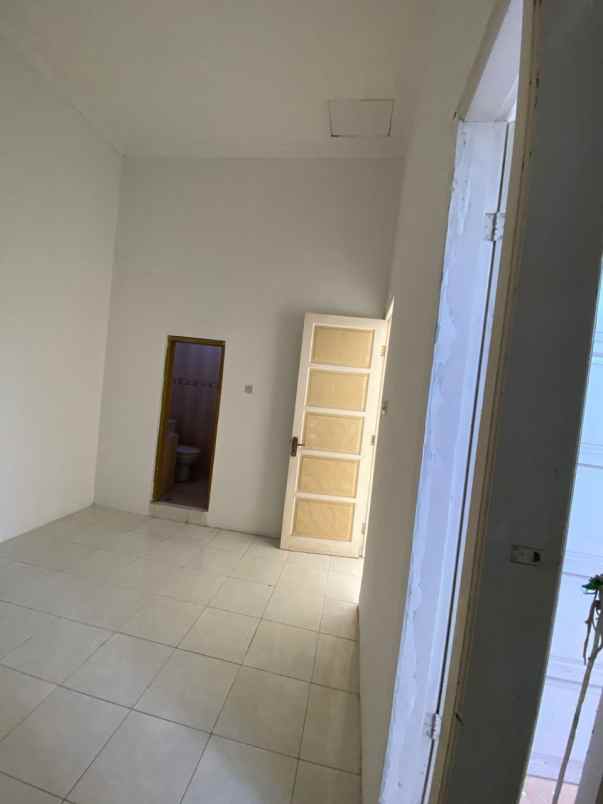 dijual rumah mulyorejo