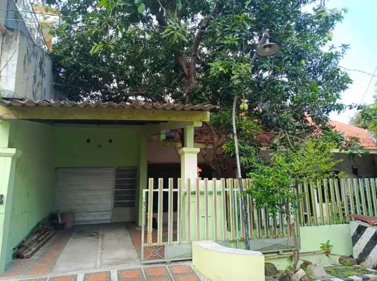 dijual rumah mulyosari