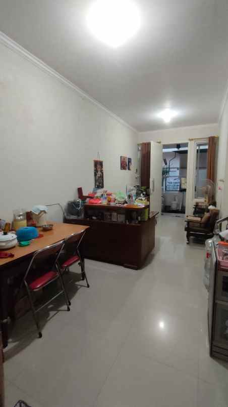dijual rumah mulyosari surabaya timur