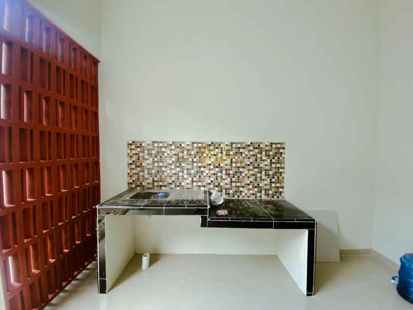 dijual rumah ngemplak