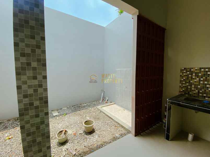 dijual rumah ngemplak