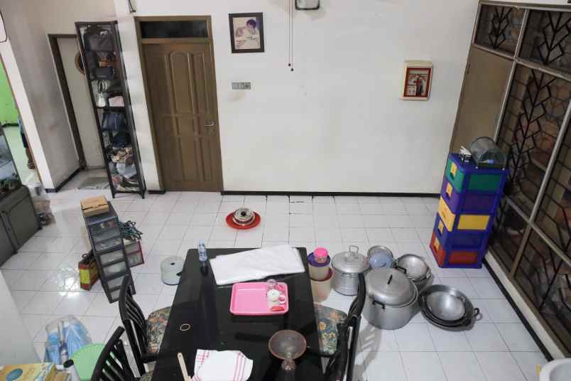 dijual rumah nirwana executive