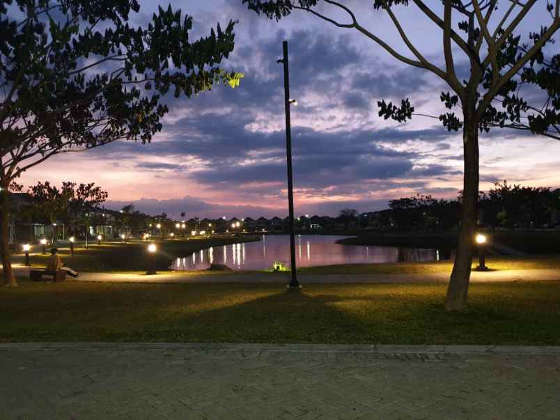 dijual rumah northwest park