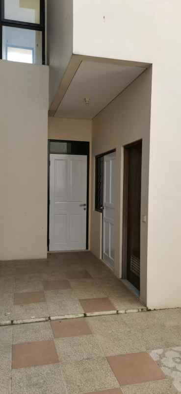 dijual rumah pagedangan