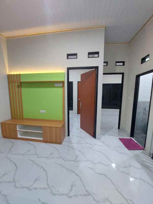 dijual rumah pamulang